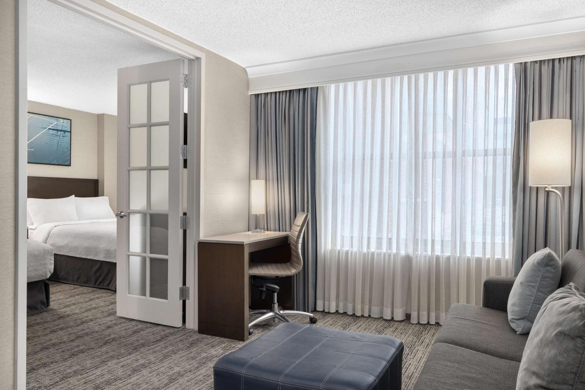 Hampton Inn & Suites Downers Grove Chicago Exterior photo